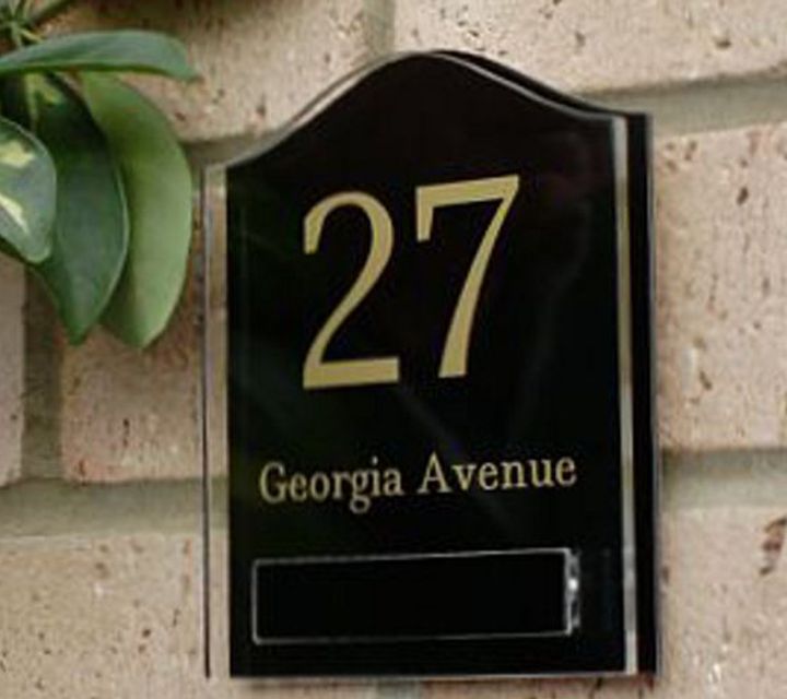 Lyndon Modern Acrylic Apartment Signs